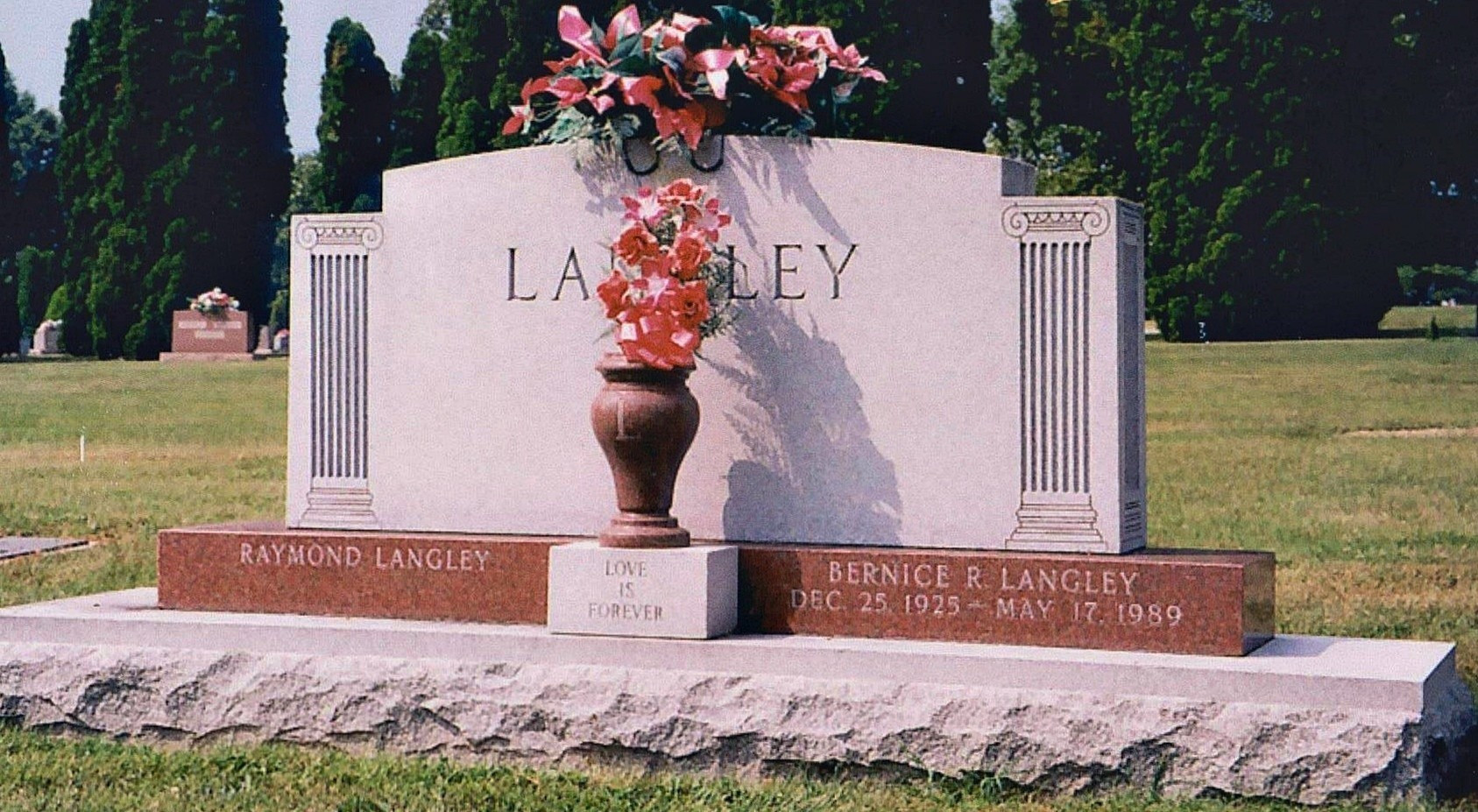 plastic flower vases for cemetery of images companion two person monuments markers monuments with regard to lovely gray and red with vase