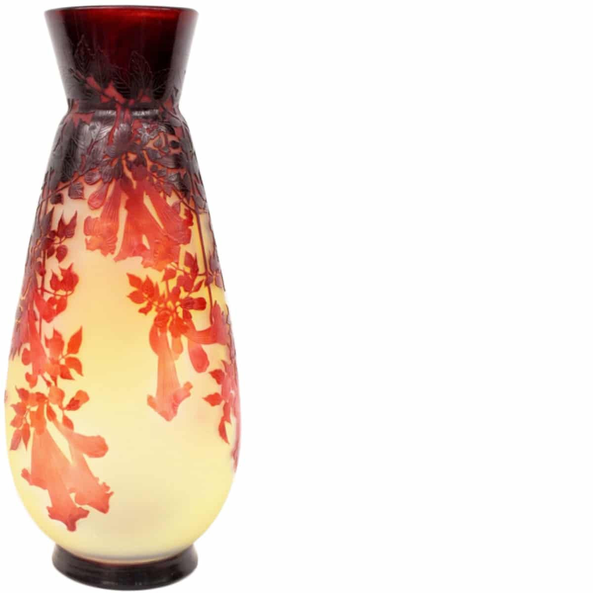 red murano glass vase of glass crystal in galle cameo glass vase circa 1900 ahlers ogletree auction gallery