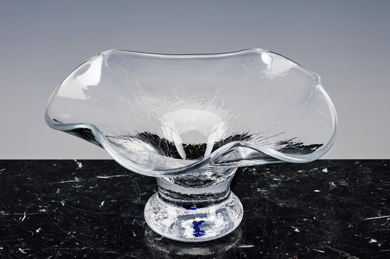 25 attractive Rogaska Crystal Vase 2024 free download rogaska crystal vase of oskar kogoj nature design glass intended for the special shape of this bowl represents the foaming waves of the sea a cobalt blue dot is incorporated into the base of
