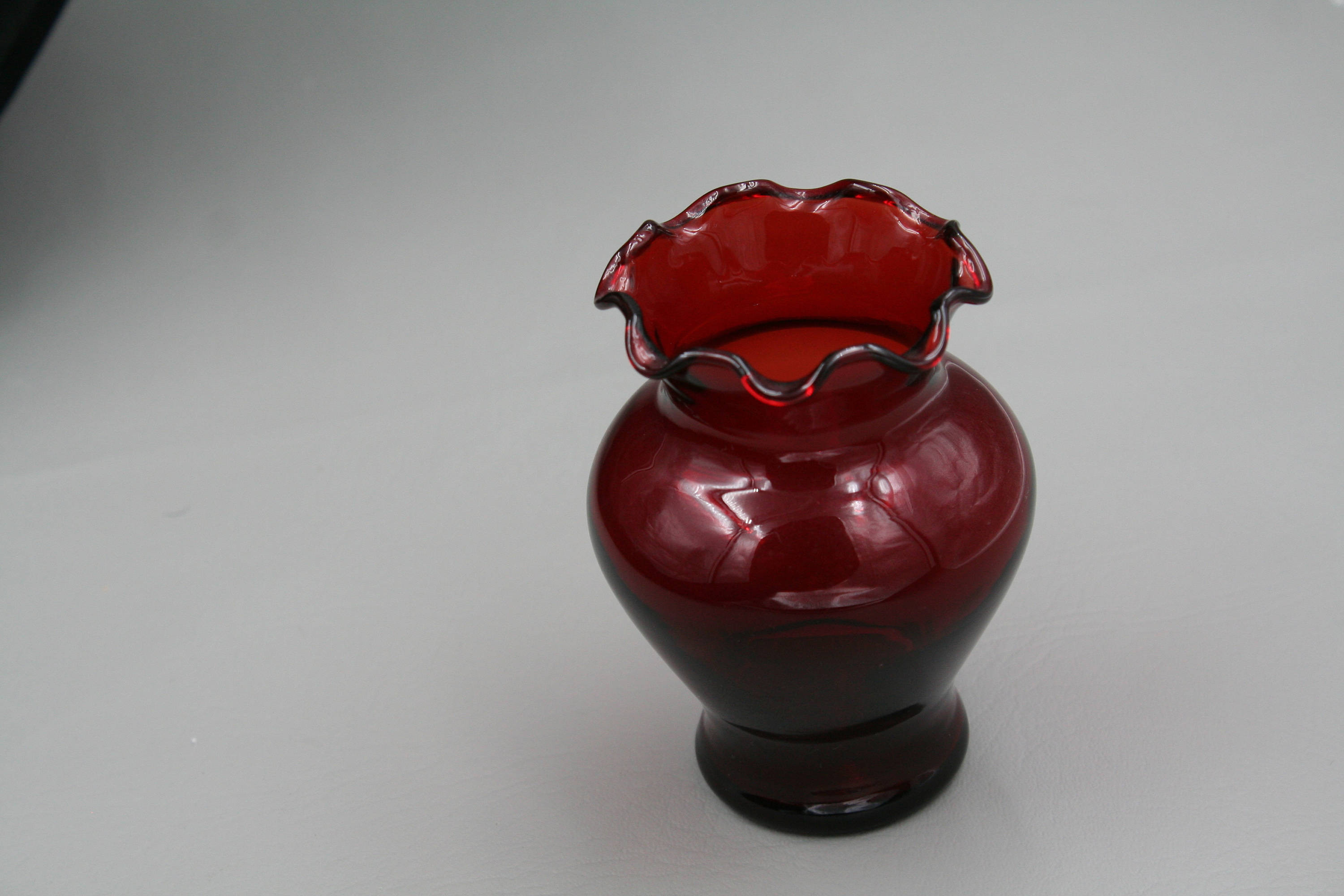 24 Nice Rose Gold Crackle Vase 2024 free download rose gold crackle vase of cranberry red glass vase in dc29fc294c28ezoom