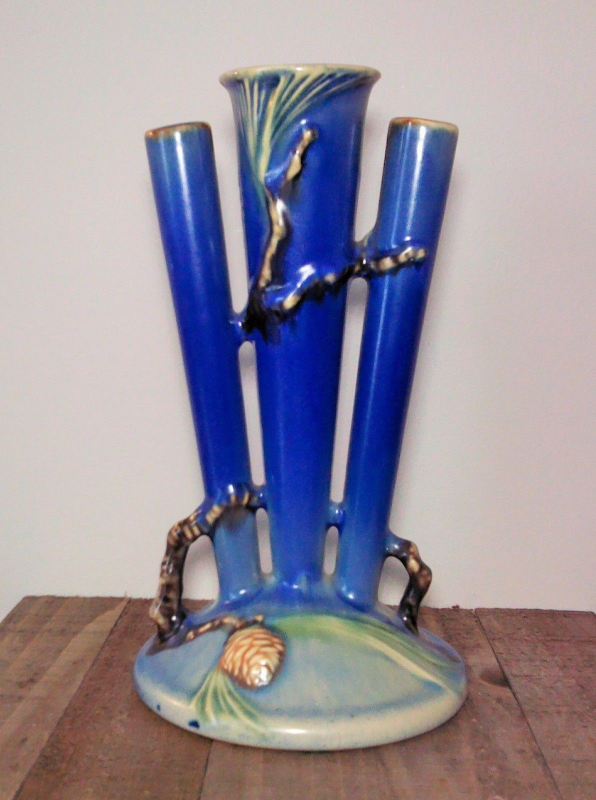 roseville antique vases of blue bud vase stock rare roseville blue pine cone triple bud vase throughout blue bud vase stock rare roseville blue pine cone triple bud vase 113 8 near mint