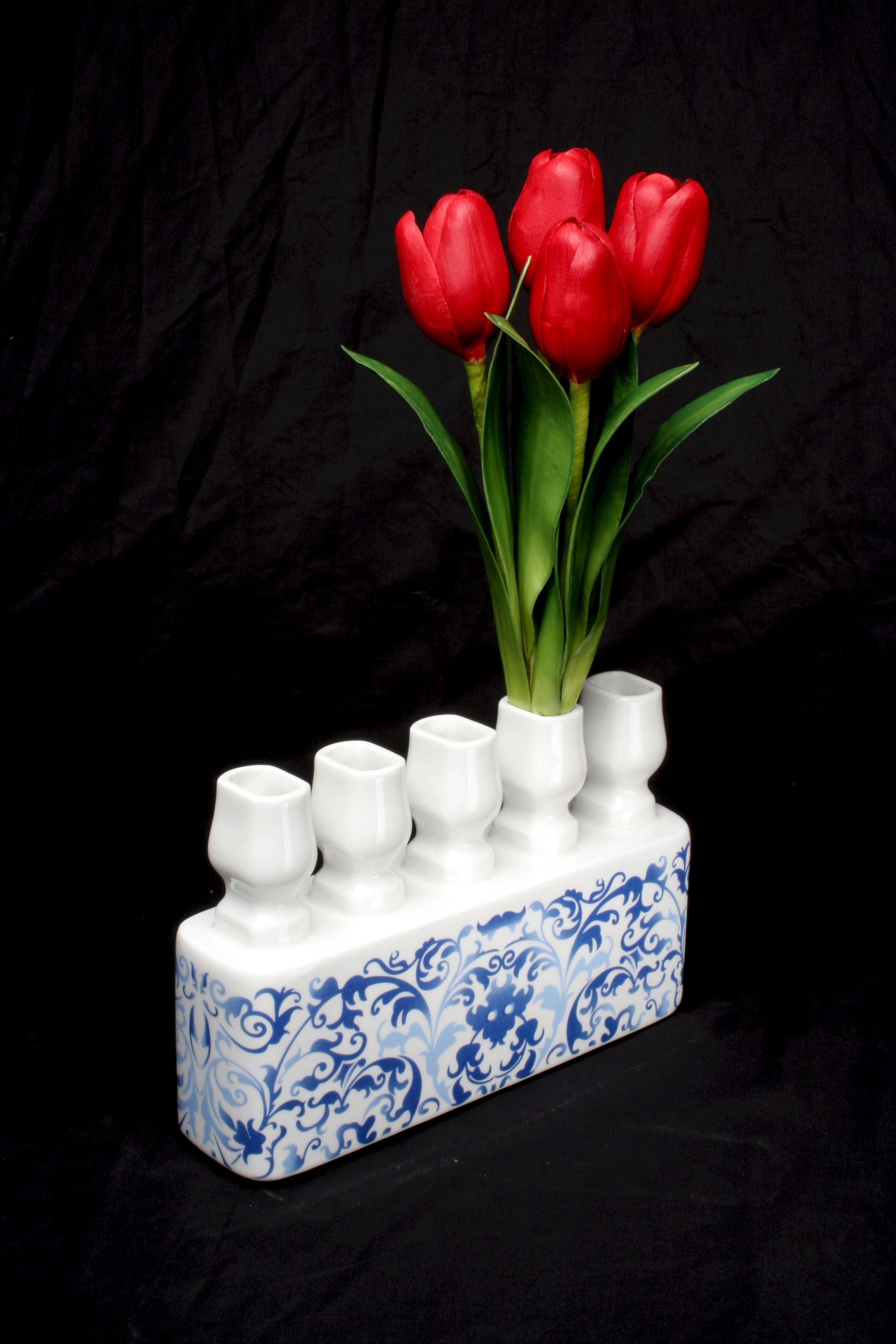 24 Lovable Royal Delft Tulip Vase 2024 free download royal delft tulip vase of tulip vase marcel wanders pottery pinterest tulips in vase regarding tulip vase marcel wanders tulips in vase white tulips white flowers ceramic