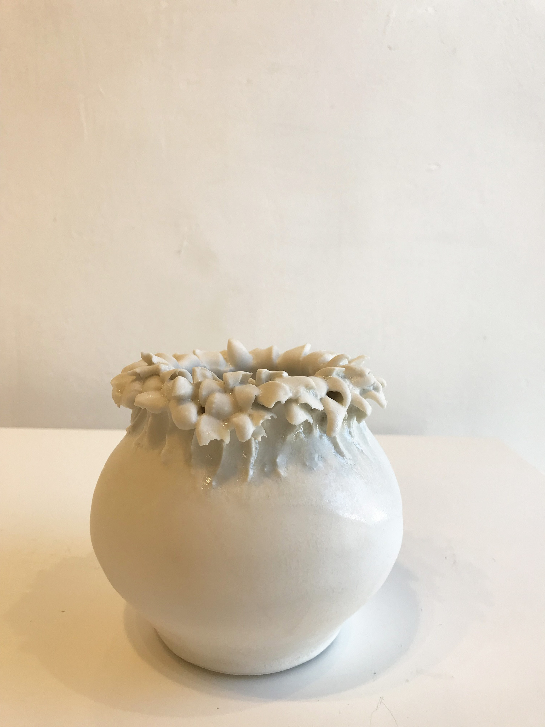 26 Elegant Small Ceramic Vases 2024 free download small ceramic vases of emma jagare small white frilly top vase sarah wiseman gallery with small white frilly top vase