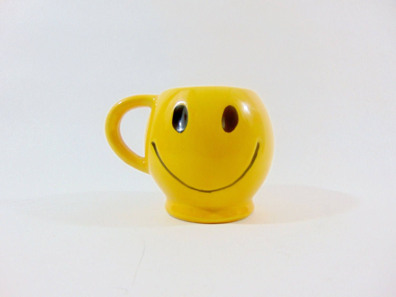 15 Cute Smiley Face Vase 2024 free download smiley face vase of 1970s mccoy mccoy pottery happy face smiley face smiley face in 1970s mccoy mccoy pottery happy face smiley face smiley face mug