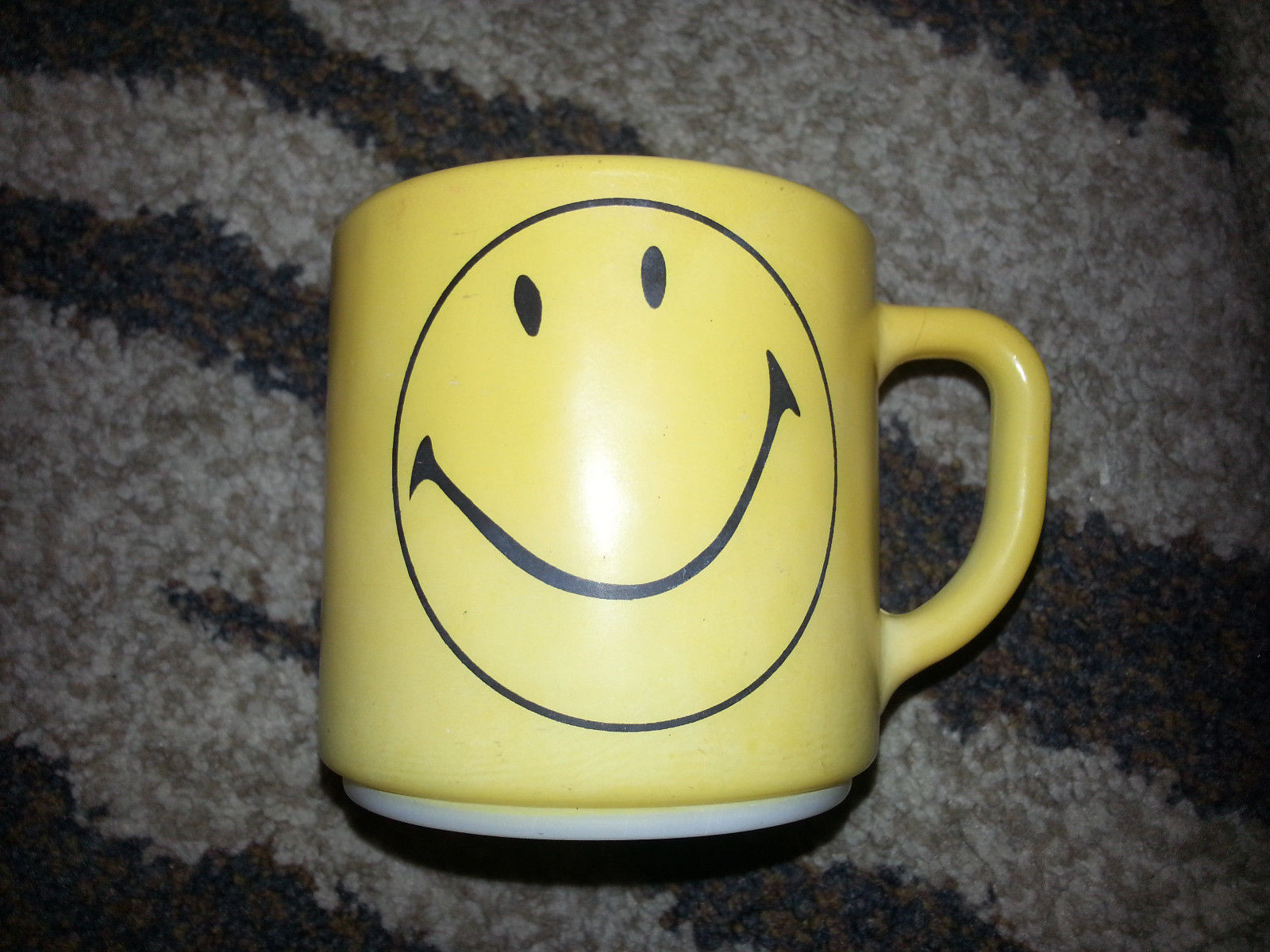15 Cute Smiley Face Vase 2024 free download smiley face vase of vintage yellow smiley face coffee mug glass federal have a happy day throughout 1 of 9only 1 available