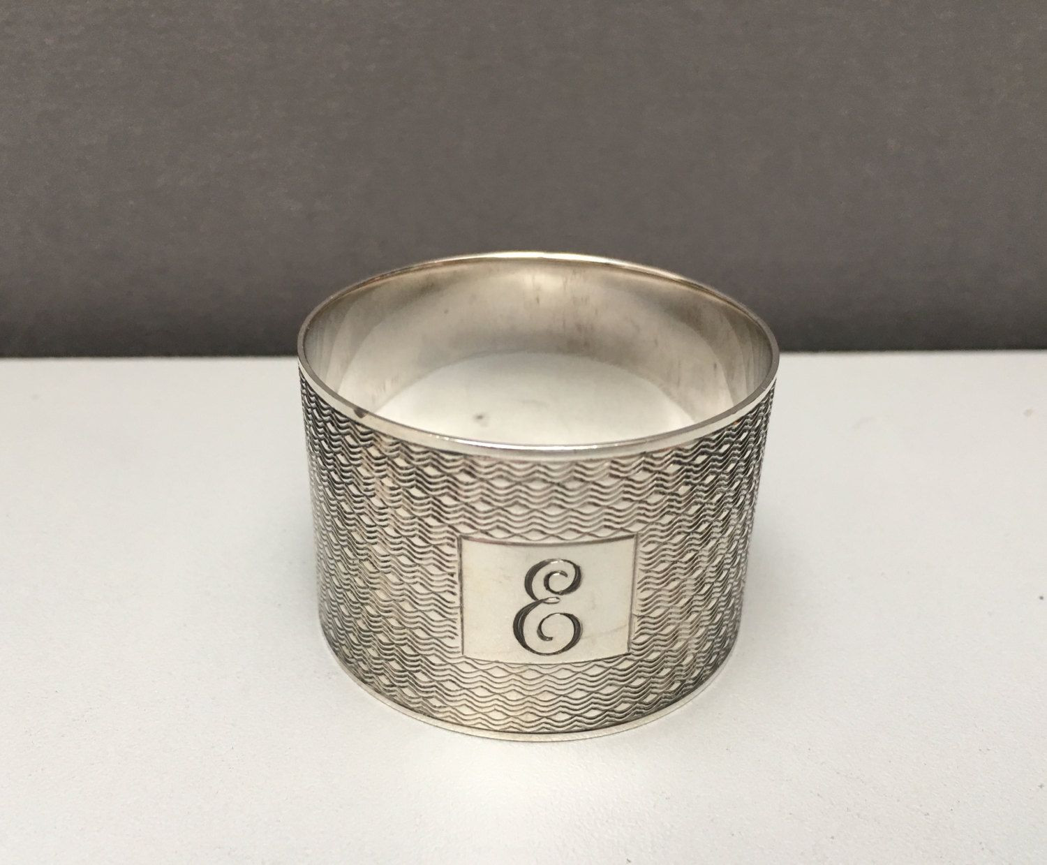 30 attractive Sterling Silver Vase Engraved 2024 free download sterling silver vase engraved of sterling silver hallmarked napkin ring viners engraved engine turned regarding sterling silver hallmarked napkin ring viners engraved engine turned letter e 