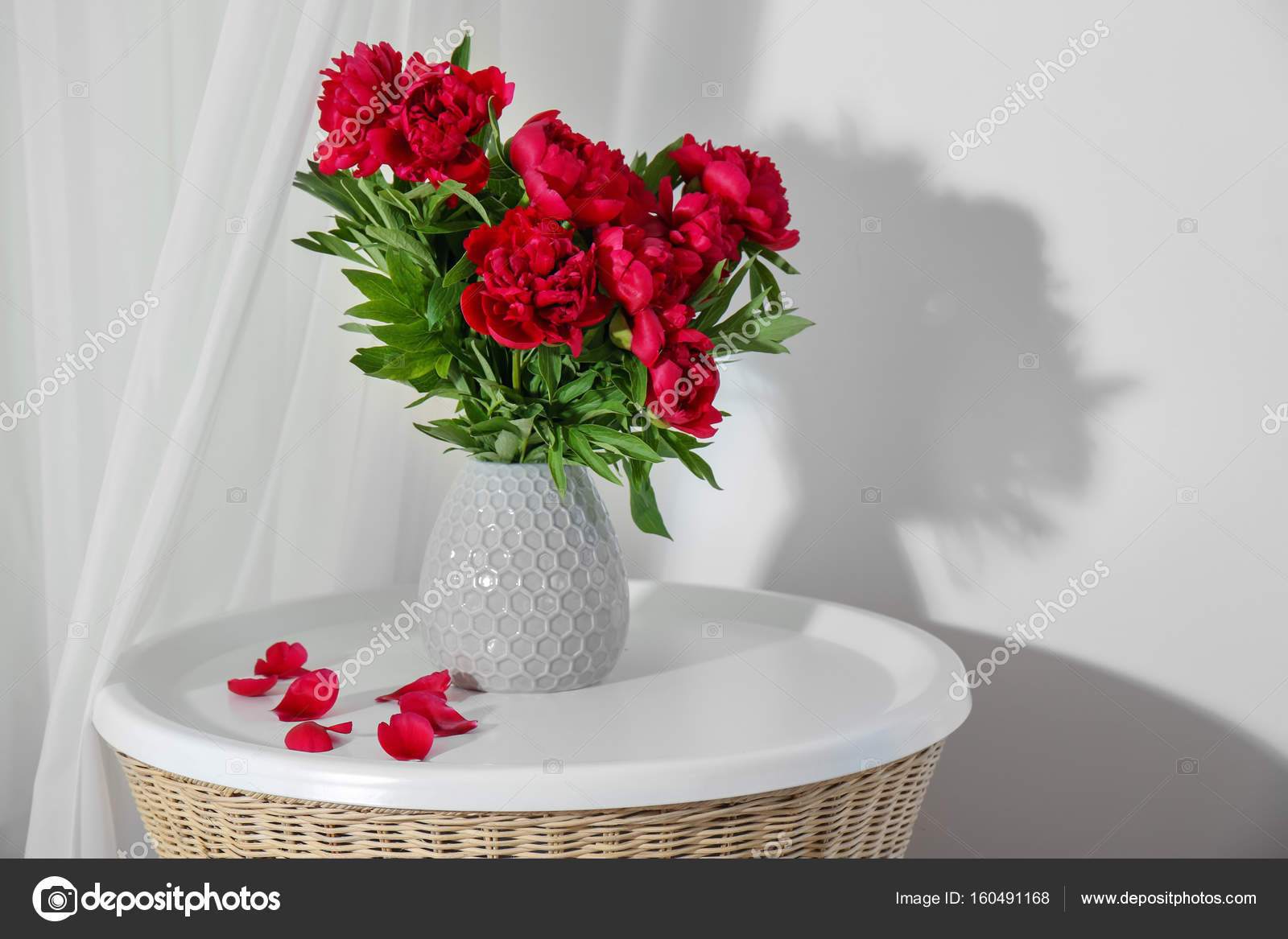 16 attractive Still Life Vase Of Flowers 2024 free download still life vase of flowers of bouquet of beautiful peony flowers on table stock photo pertaining to bouquet of beautiful peony flowers on table photo by belchonock