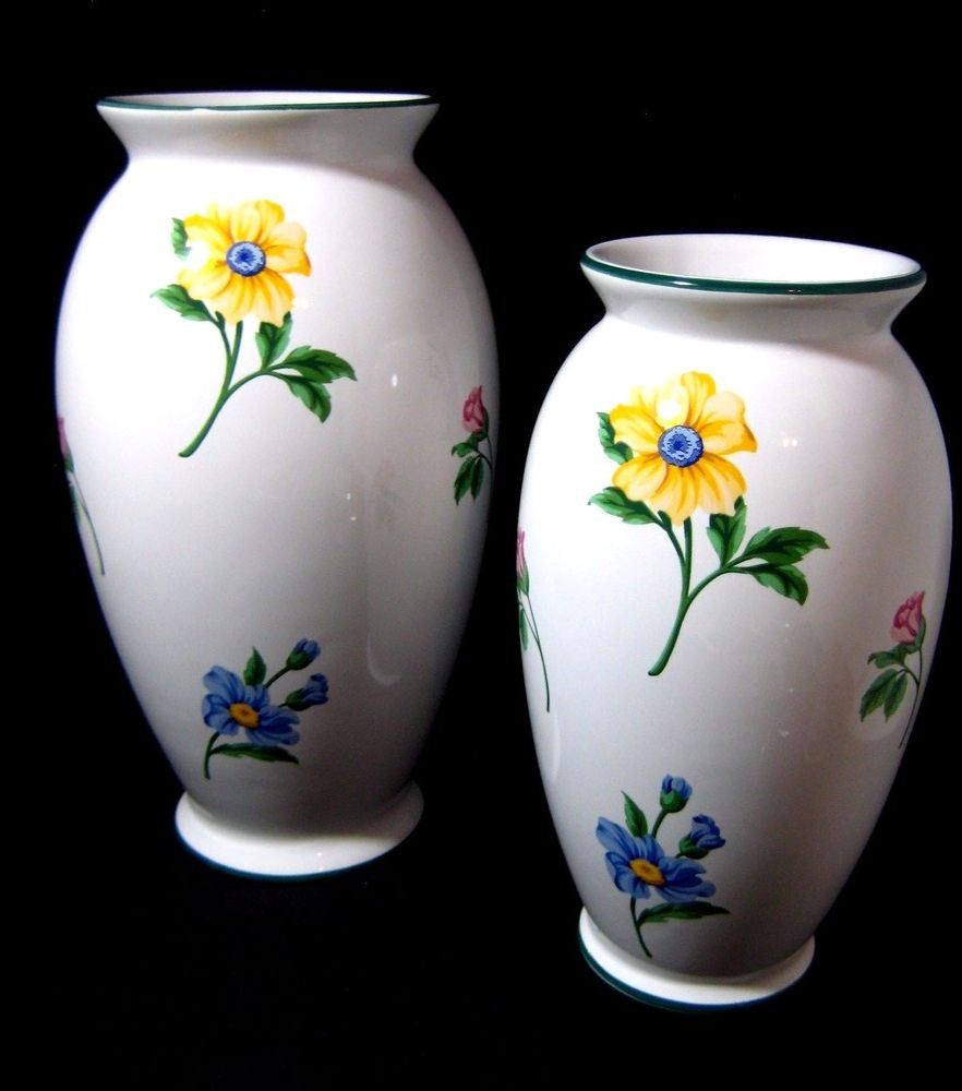 17 attractive Tiffany Vase Ebay 2024 free download tiffany vase ebay of tiffany co vase pair sintra flowers porcelain 10 5 and 9 made in with tiffany co vase pair sintra flowers porcelain 10 5 and 9 made in portugal ebay