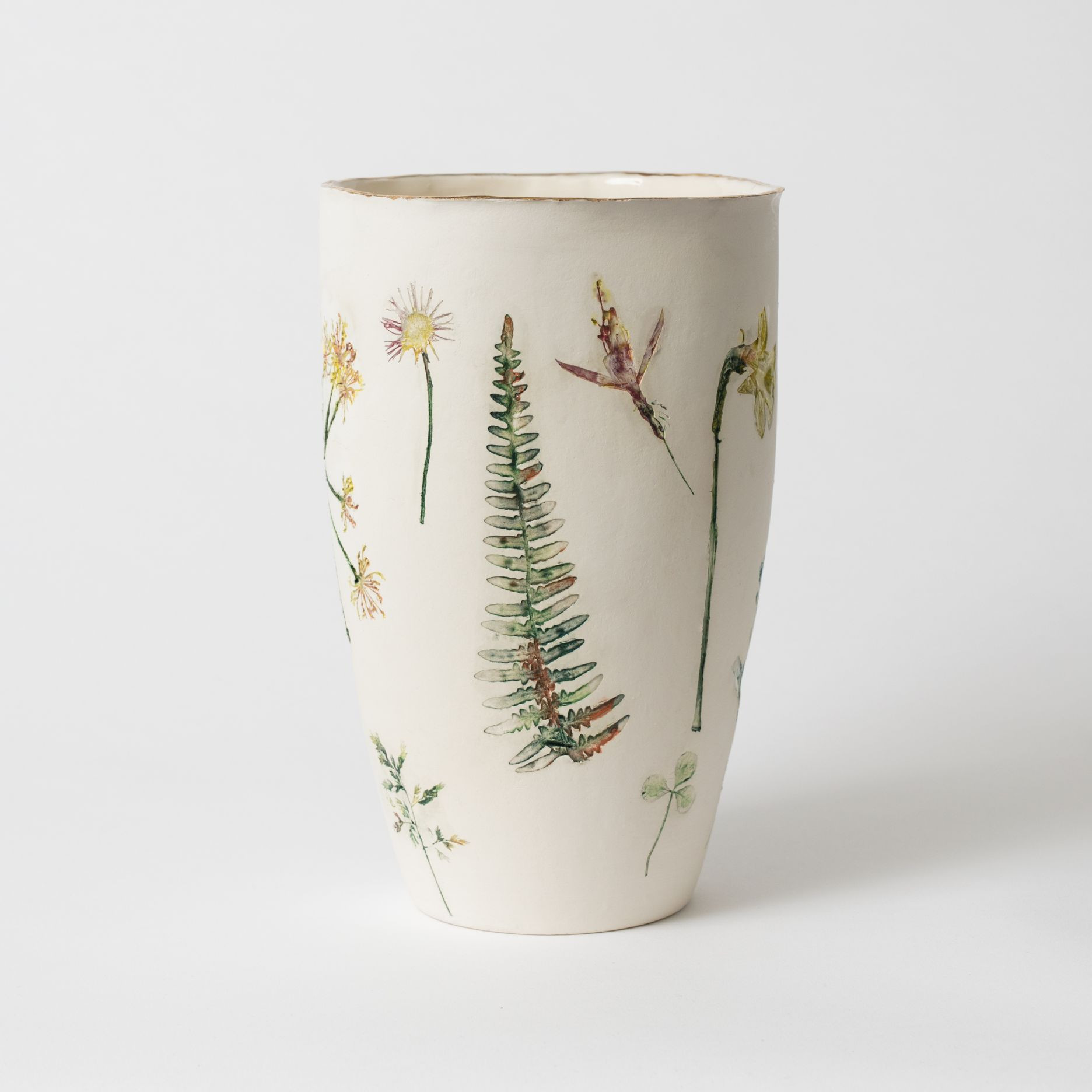 11 Trendy Unglazed White Ceramic Vase 2024 free download unglazed white ceramic vase of felicity jones wild garden unglazed round vase with regard to h21xw13xd14cm