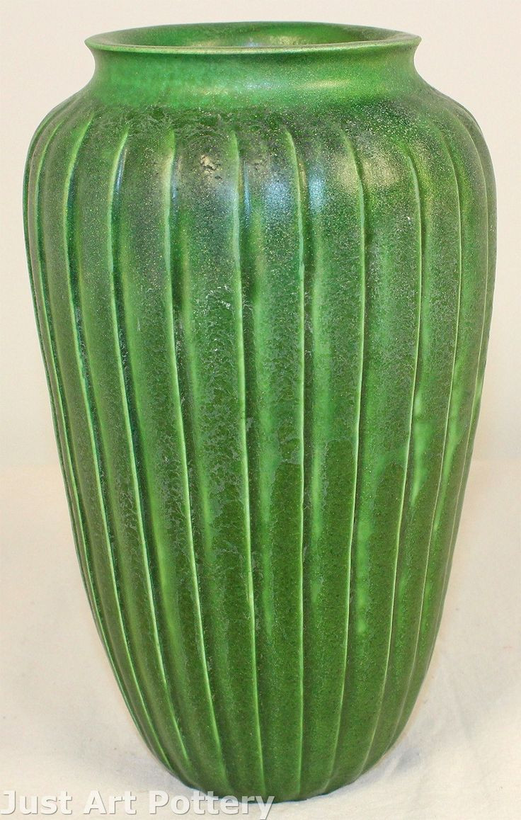 20 Fabulous Van Briggle Vase Antiques Roadshow 2024 free download van briggle vase antiques roadshow of 17 best grueby images on pinterest antique pottery american art with regard to grueby pottery ribbed organic matte green vase from just art pottery