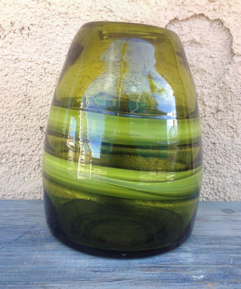 Viking Glass Green Vase Of Nice Hand Blown Art Glass Vase Striped Bright Green Beehive Shape Throughout Nice Hand Blown Art Glass Vase Striped Bright Green Beehive Shape