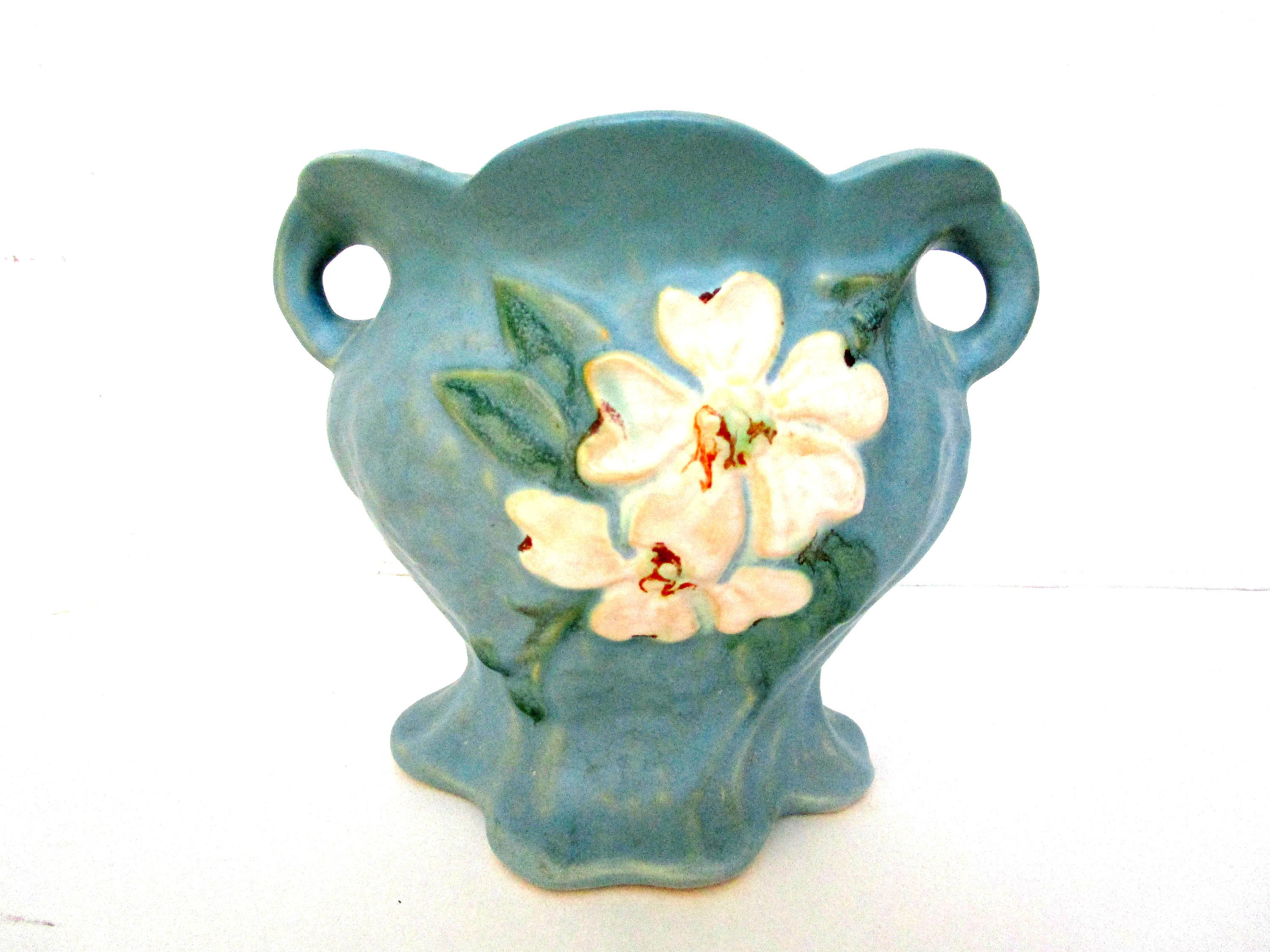 17 Awesome Vintage Roseville Pottery Vases 2024 free download vintage roseville pottery vases of weller pottery vase weller dogwood weller white flower blue etsy in dc29fc294c28epowiac299ksz
