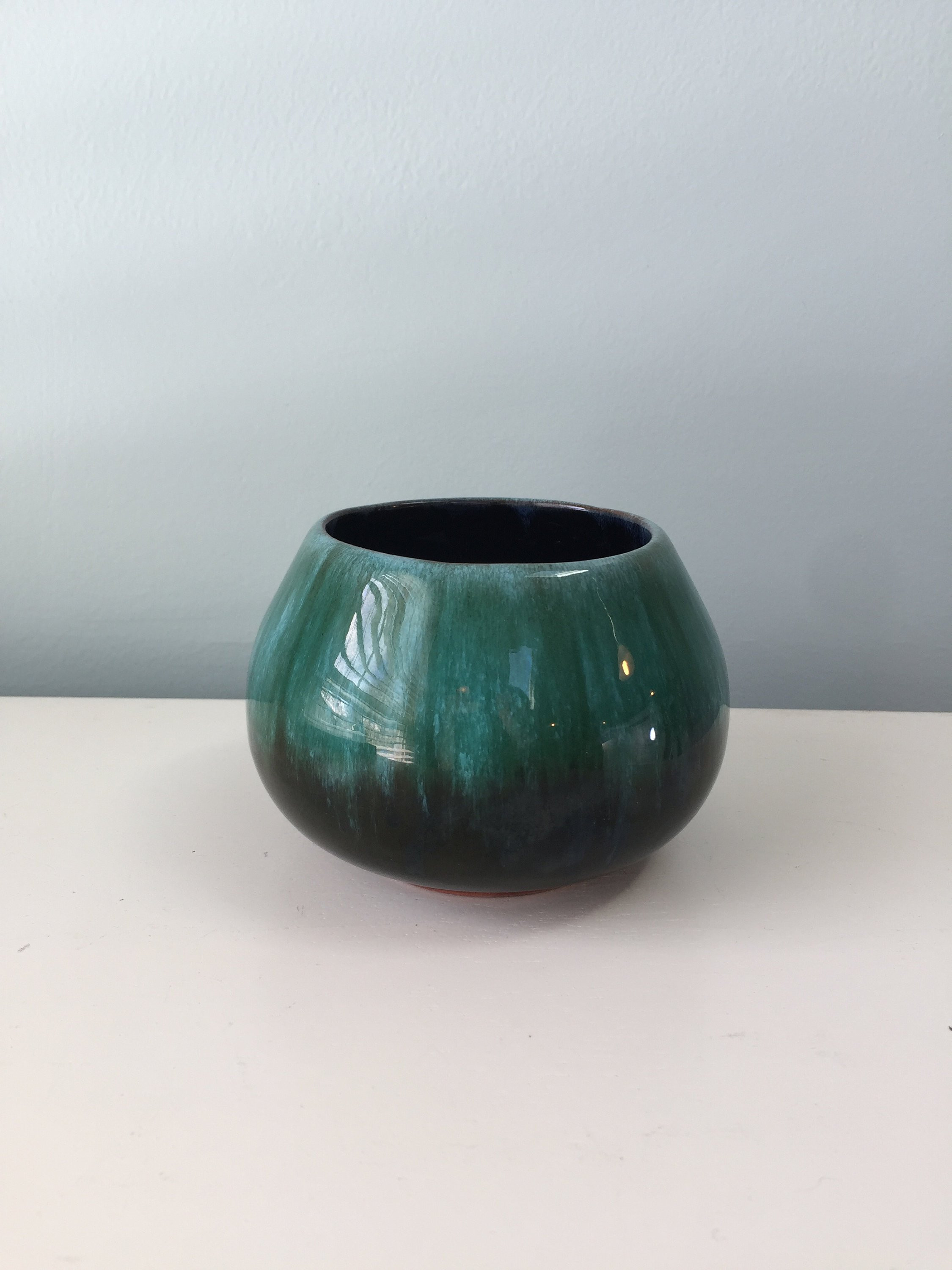 wedgwood blue vase of vintage ceramic bowl blue mountain pottery objet dart canadian throughout vintage blue mountain pottery bowl