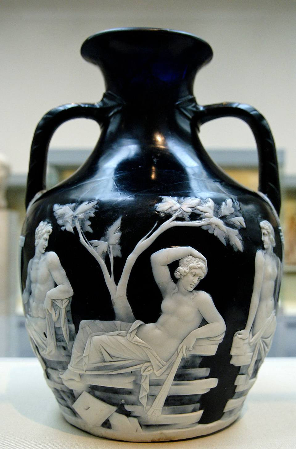 26 Best Wedgwood Portland Vase 2022 free download wedgwood portland vase of 10 must see treasures of the british museum in portland vase