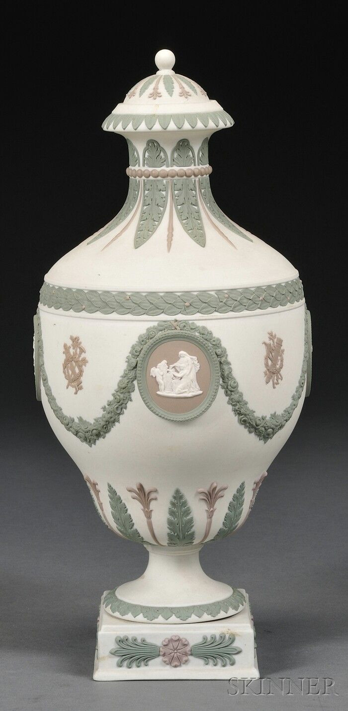 26 Best Wedgwood Portland Vase 2022 free download wedgwood portland vase of 48 best jasperware images on pinterest wedgwood porcelain and jasper for wedgwood three color jasper vase and cover england late 19th century white