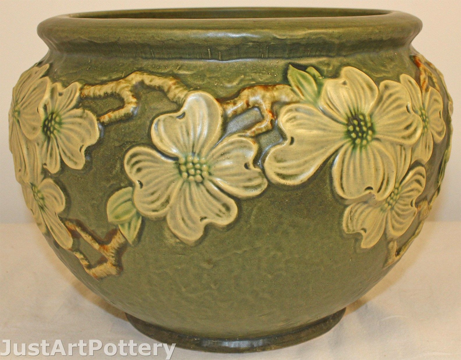 27 Nice Weller Pottery Vase 2024 free download weller pottery vase of rookwood pottery 1895 covered box shape 692 baker from j with regard to roseville pottery dogwood textured jardiniere 608 8 from just art pottery