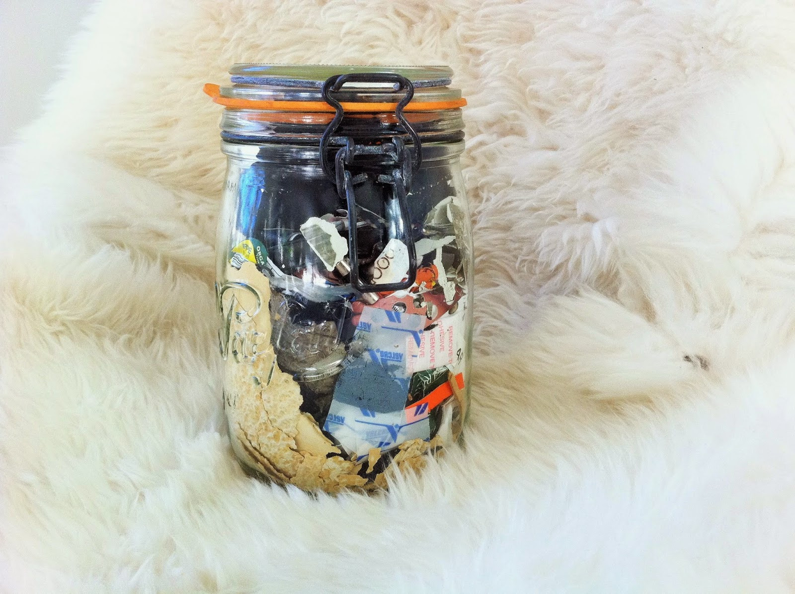 16 Lovable What Size Mason Jar for Vase 2024 free download what size mason jar for vase of whats in our familys jar of annual waste zero waste home within whats in the quart size jar of waste that your family produces each year