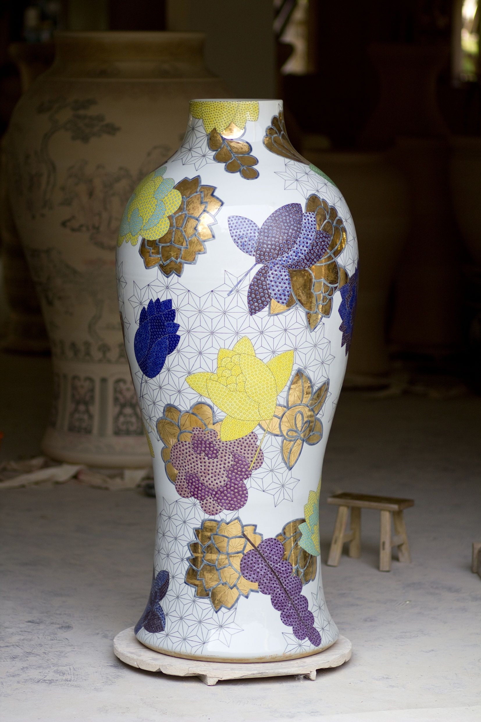 26 Ideal White and Gold Ceramic Vase 2024 free download white and gold ceramic vase of adrian sassoon felicity aylieff fencai gold textures tones for adrian sassoon felicity aylieff fencai gold