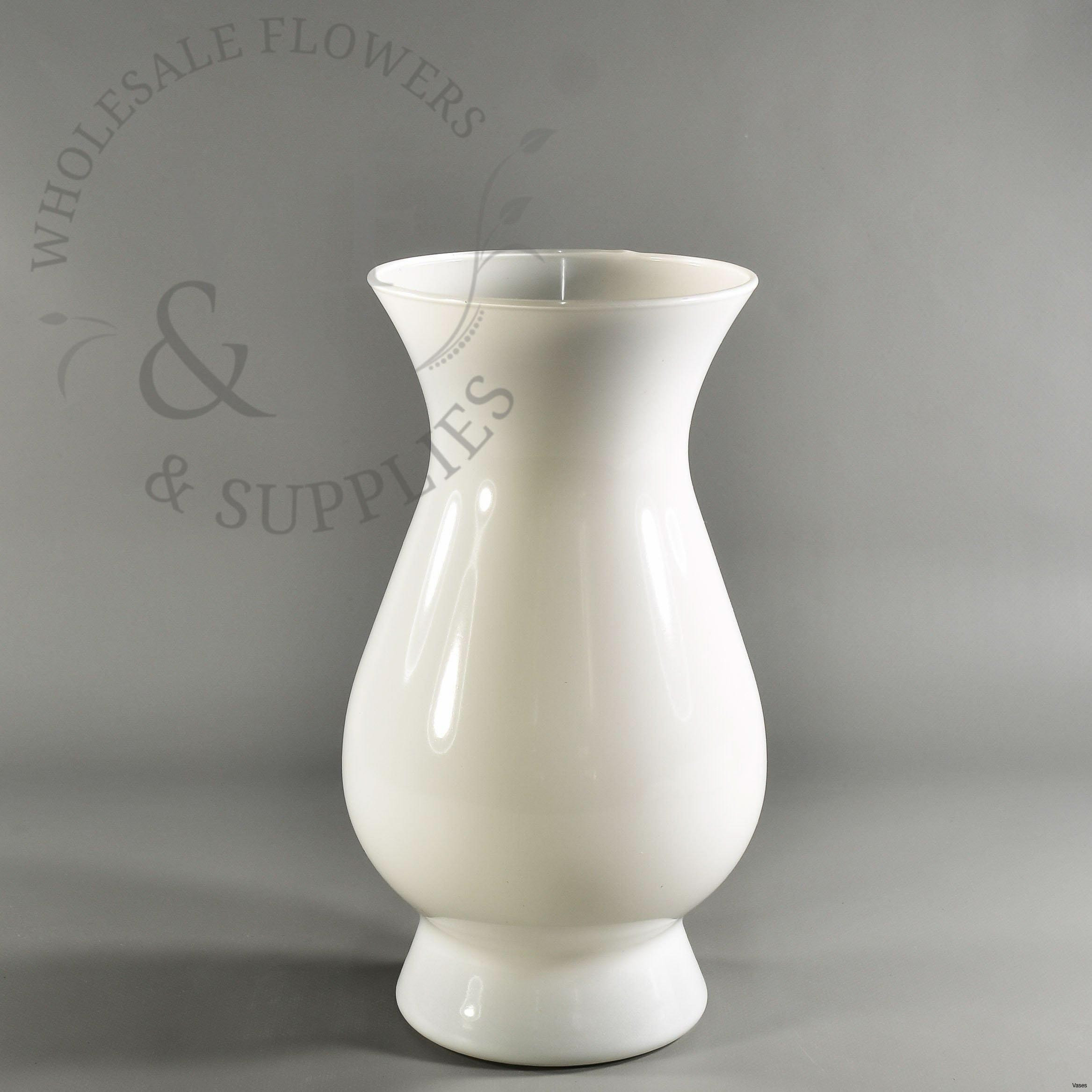 12 Popular White Ceramic Flower Vase 2024 free download white ceramic flower vase of 40 luxury white living rooms pic living room decor ideas regarding download image