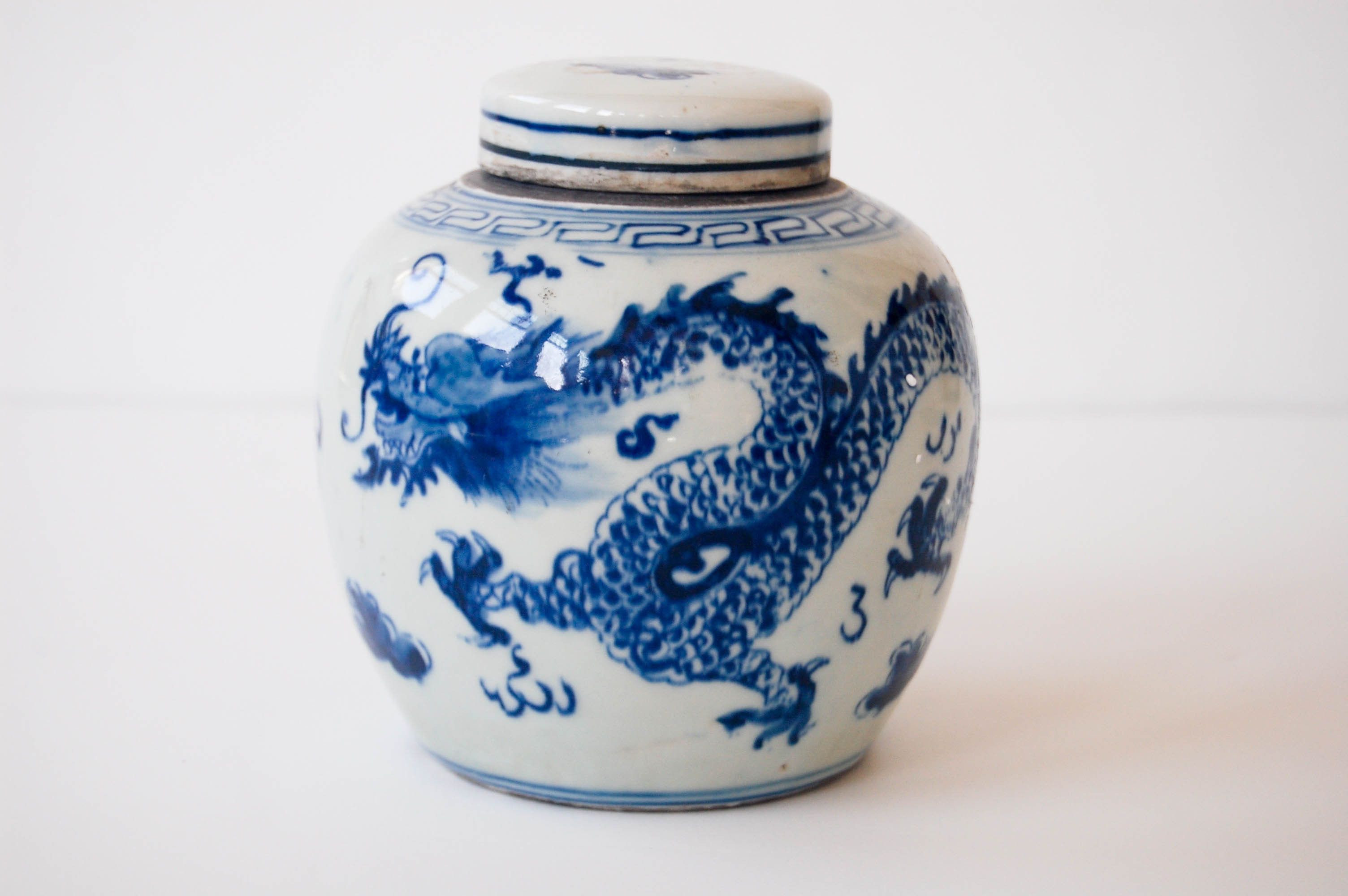 11 Perfect White Ginger Jar Vases 2024 free download white ginger jar vases of blue white ginger jar dragon home blue and white pinterest throughout blue white ginger jar dragon