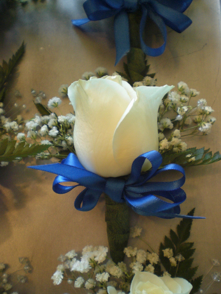 24 Wonderful White Teardrop Vase 2024 free download white teardrop vase of 15 beautiful wedding flowers white roses images best roses flower with regard to best of wedding boutonniere white rose baby s breath leather leaf blue of 15 beautiful